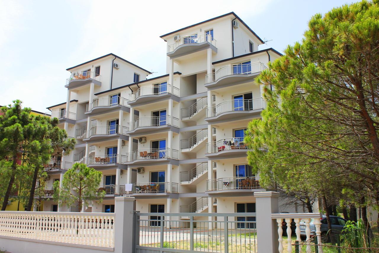 Hotel Kullat Velipojë